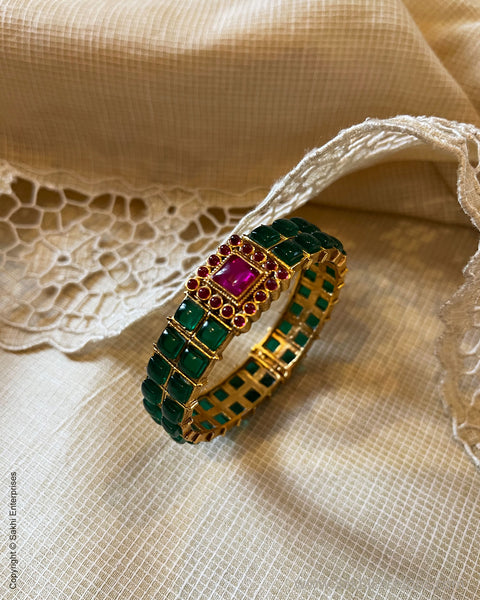 AJ-V04262A Green Bangle Kada – sakhifashions