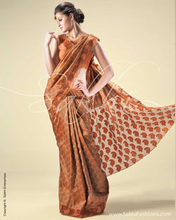 SR-0060 Peach Kanchivaram Silk Saree with Paisley motifs