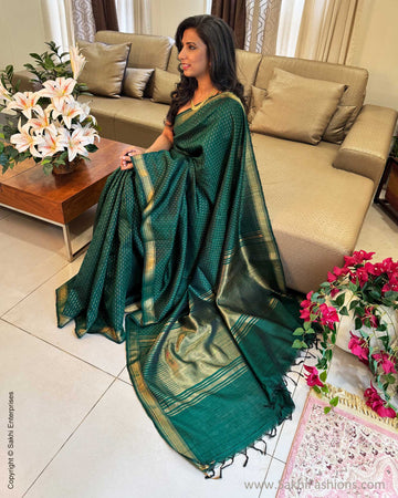 EE-Y04649 Green Rawsilk Sari