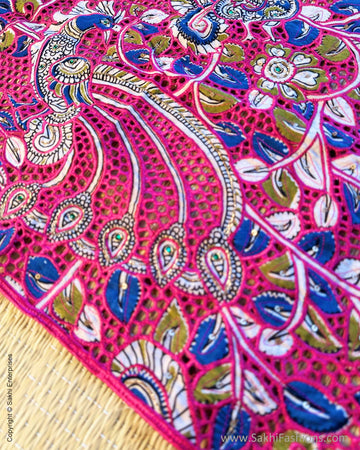BL-Y07825 Pink CutWork Back