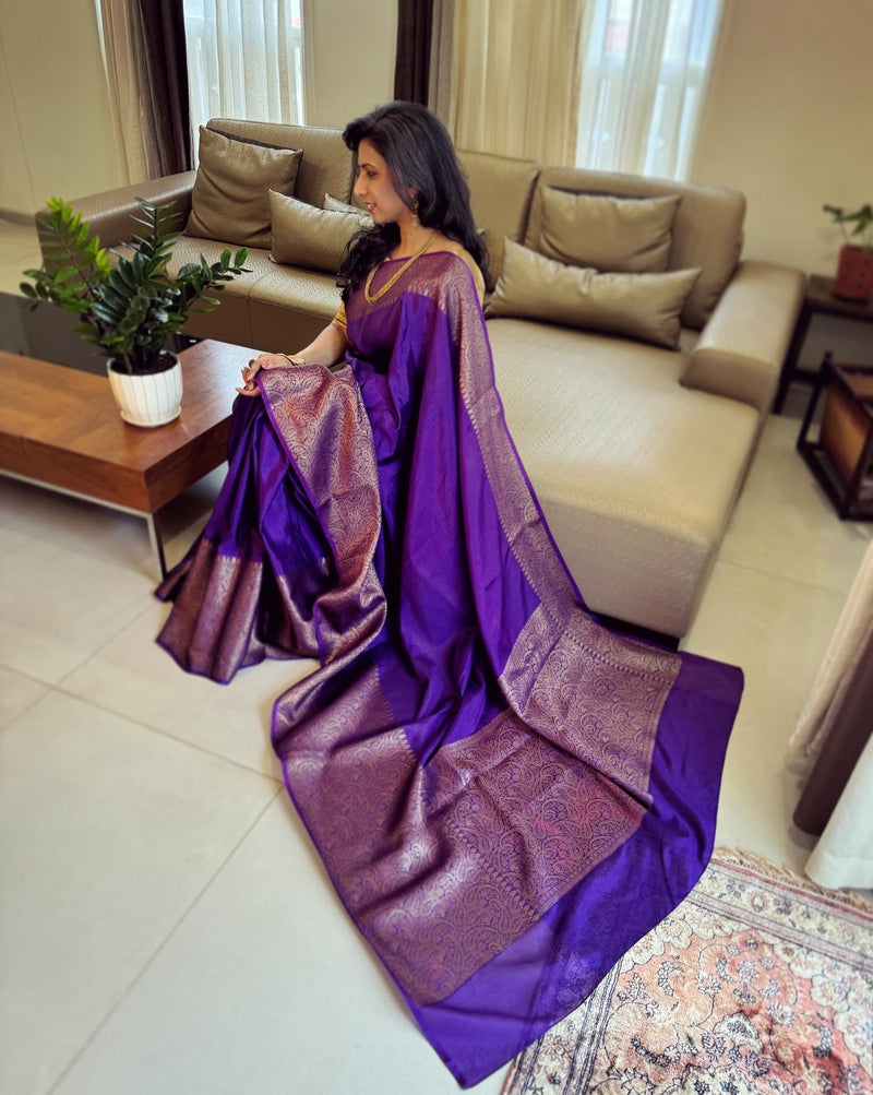EE-V03952 Purple saree