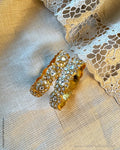 AJ-V00400 Statement Bangles set
