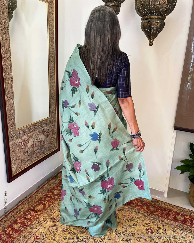 EE-W00507 Handpainted Tussar Sari
