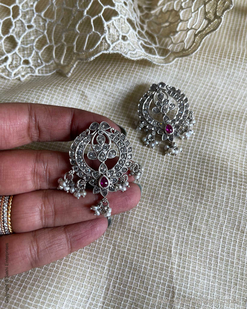 AS-W02990 Silver Earring