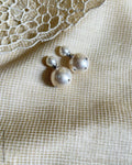 AJ-W03764 Pearl stud Earring