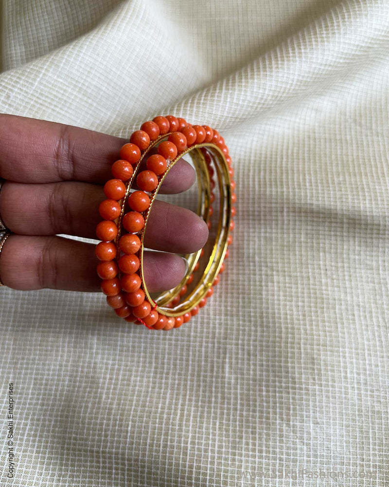 AJ-W04864 Coral Bangle set