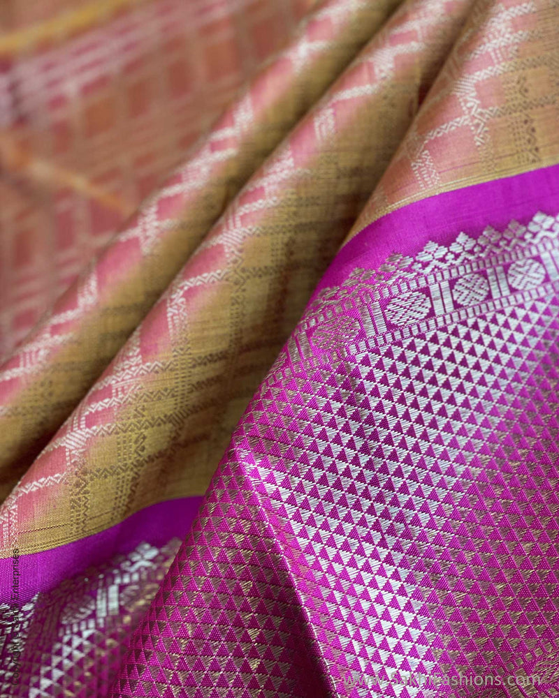 BL-W08217 Kanchi Brocade Blouse