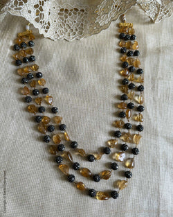 AJ-W11589 Mustard Black Mala