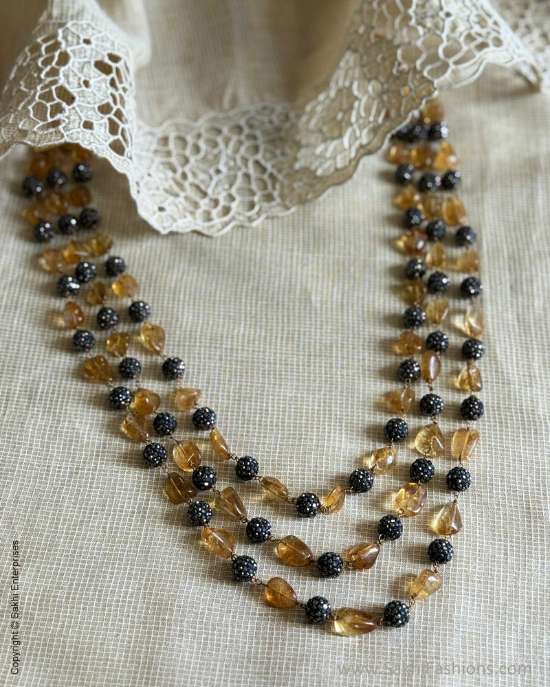 AJ-W11589 Mustard Black Mala