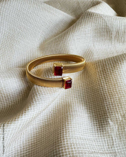 AJ-W11905 Gold Ruby Bangle