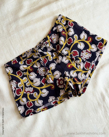 RT-W15504 Black Shorts