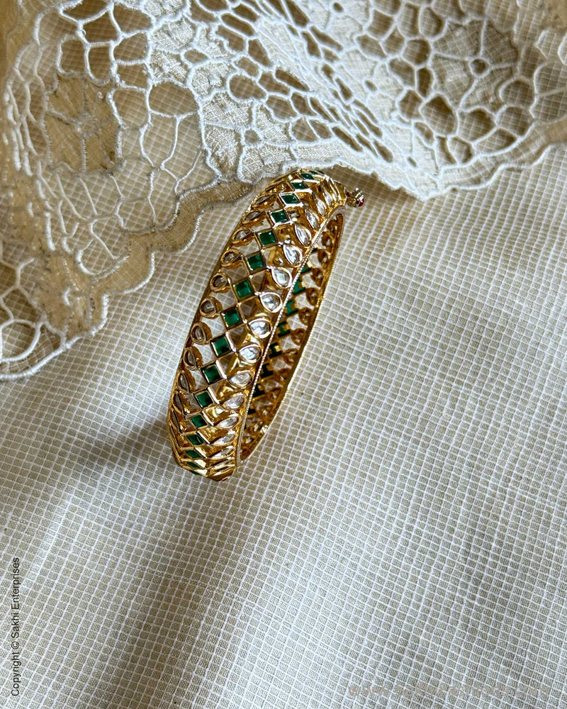 AJ-W16224 Kundan Bangle Green