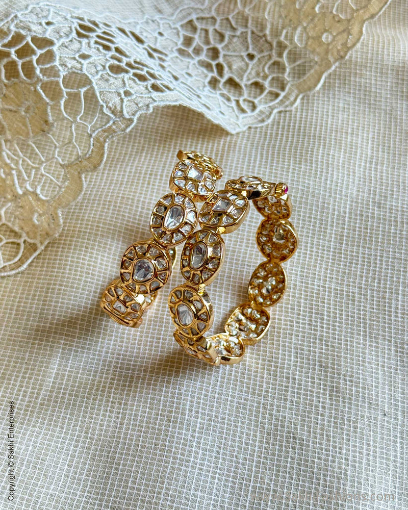 AJ-W16211 Kundan Bangle White