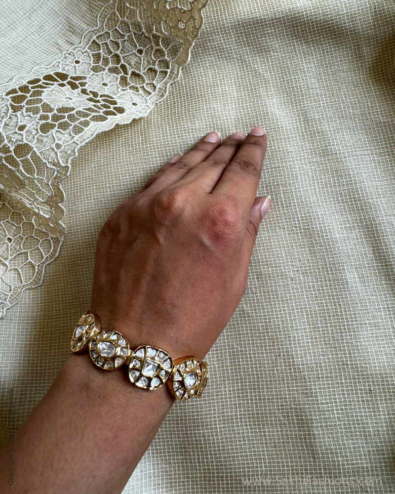 AJ-W16211 Kundan Bangle White