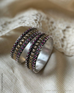 AS-W18444 Silver Pair Bangles