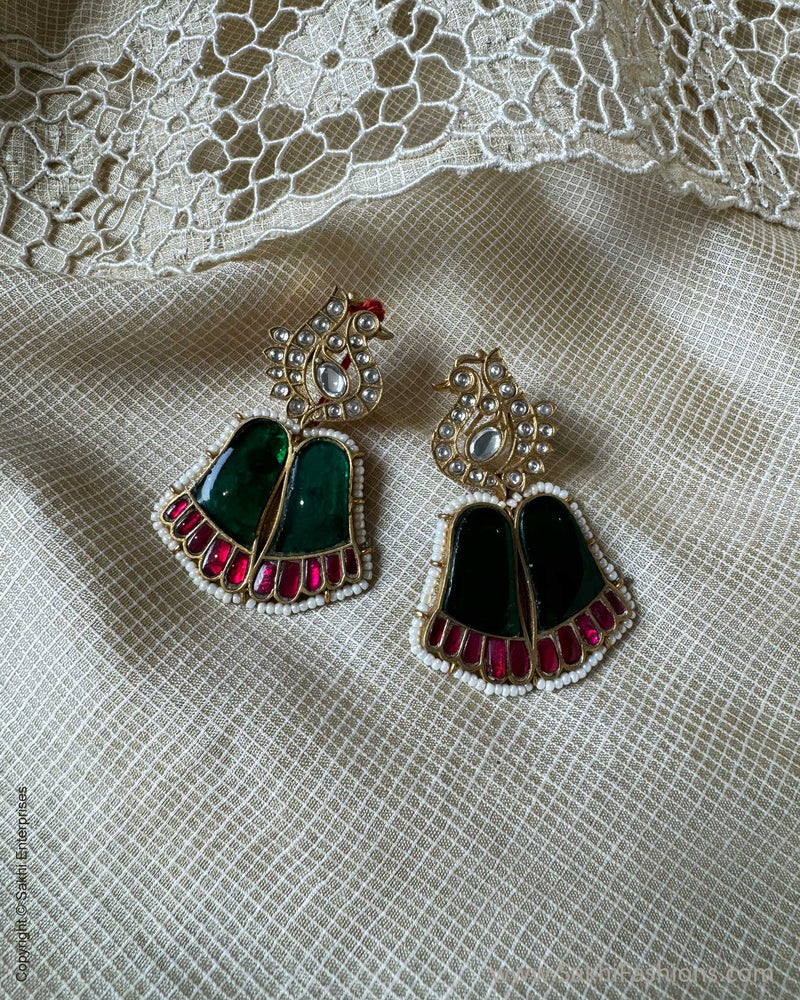 AS-W18434 Green Earring