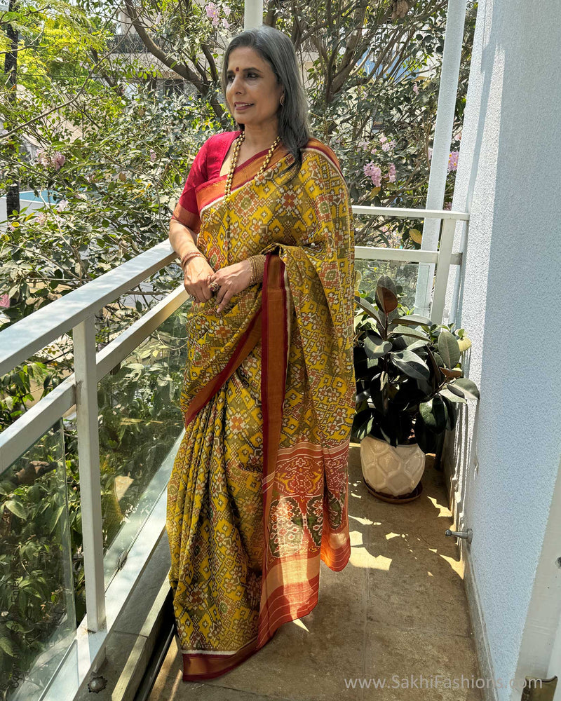 EE-W18716 Tissue Yellow Patola Sari