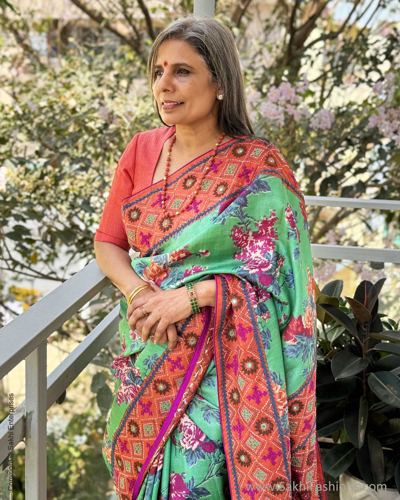 EE-W19074 Tussar silk Kutch Sari