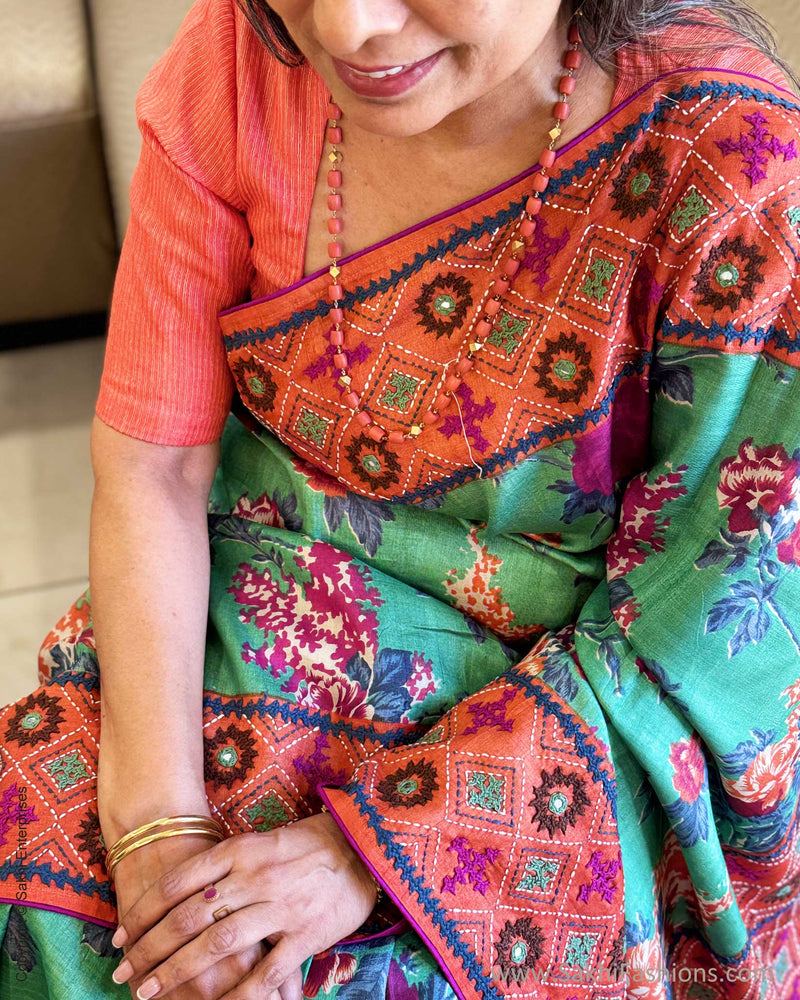 EE-W19074 Tussar silk Kutch Sari