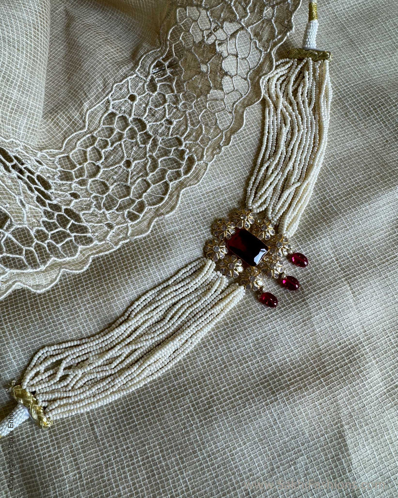 AG-X30542 Pearl Gold Choker