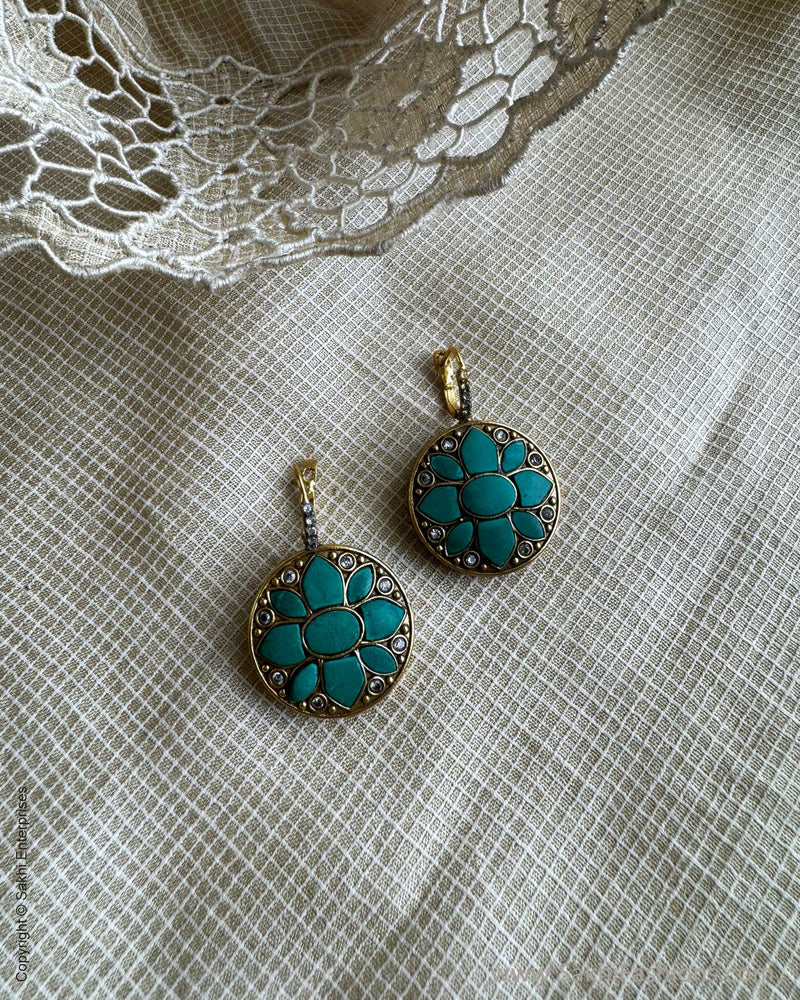 AS-X051522 Hook Earring