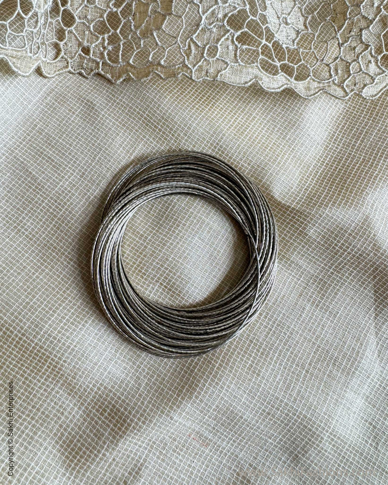AJ-X01991 Statement Bunch Bangle