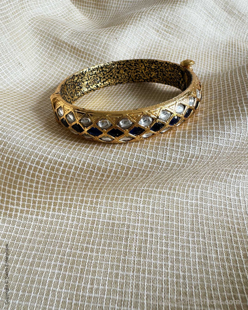 AJ-X02832 Blue Meena Bangle