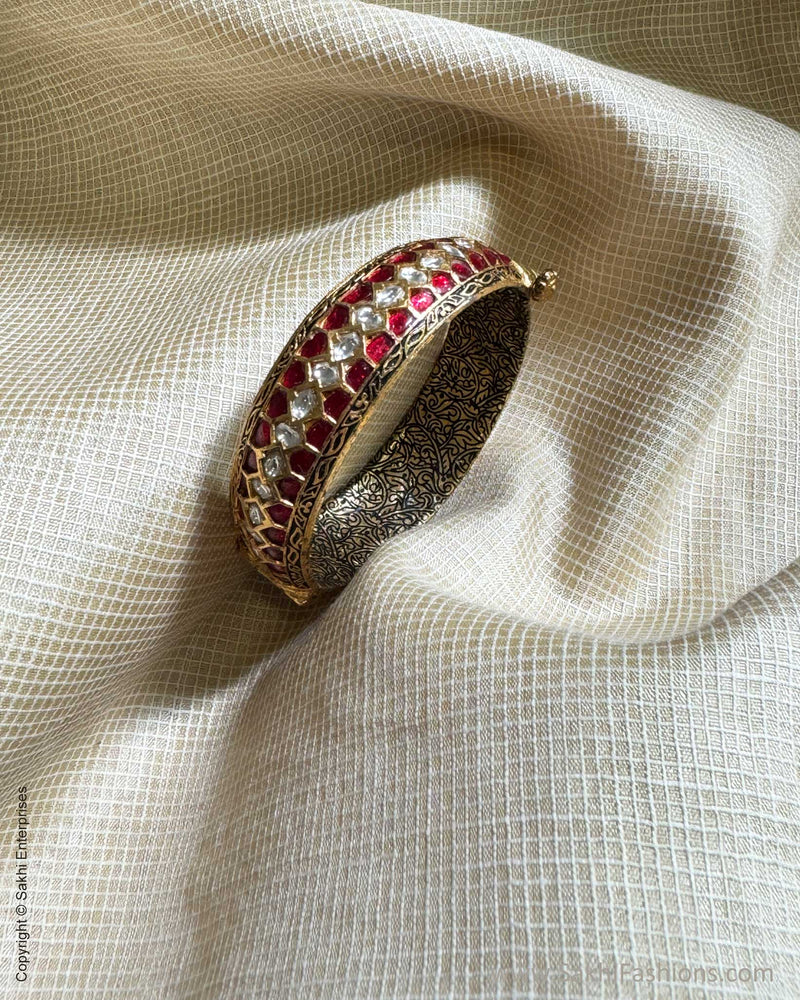 AJ-X02817 Meena Bangle