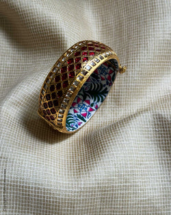 AJ-X02810 Ruby Meena Bangle