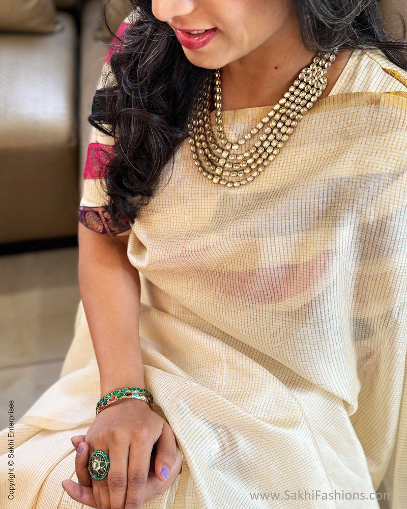 BL-X03437 Cream Tussar Pattern Blouse