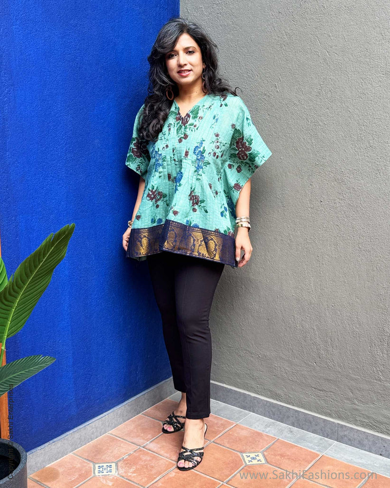 EE-V14628K Floral Kaftan Top