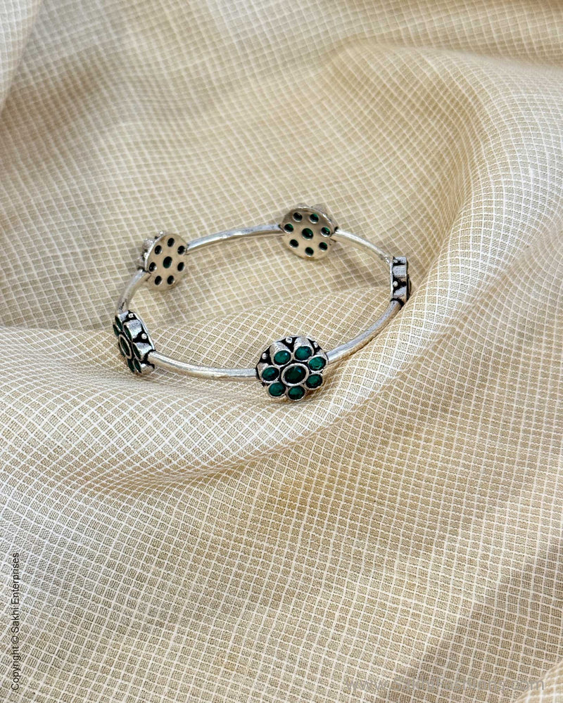 AJ-X04546 Green Statement Bangle