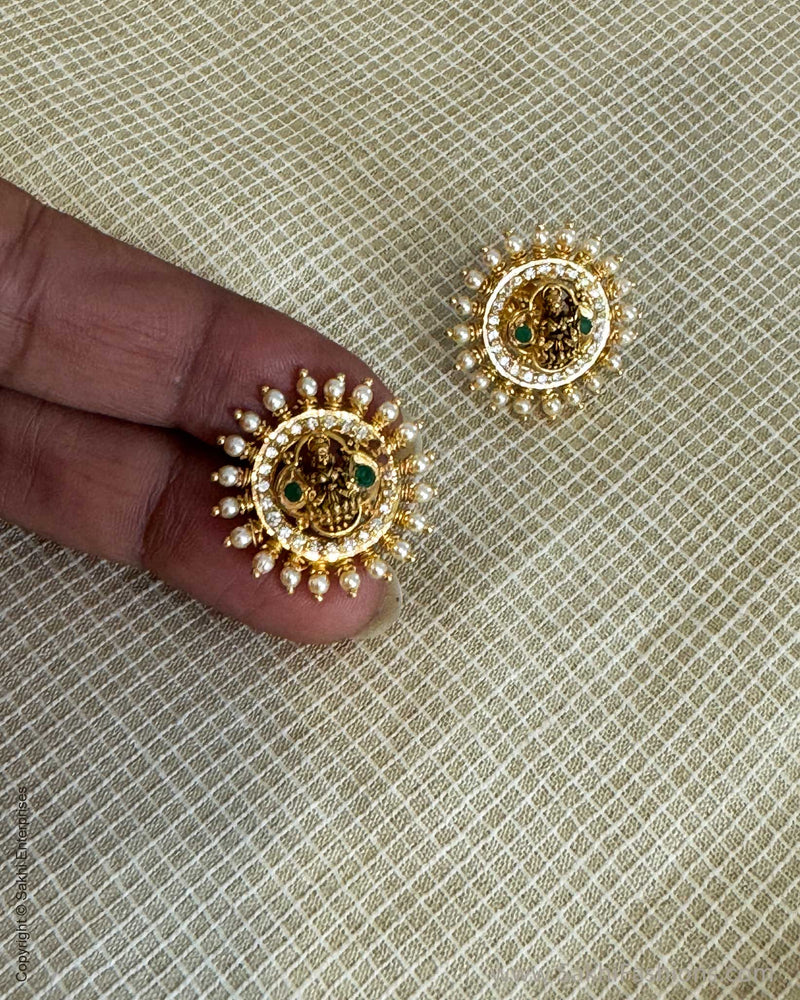AG-X05936 Gold Earring