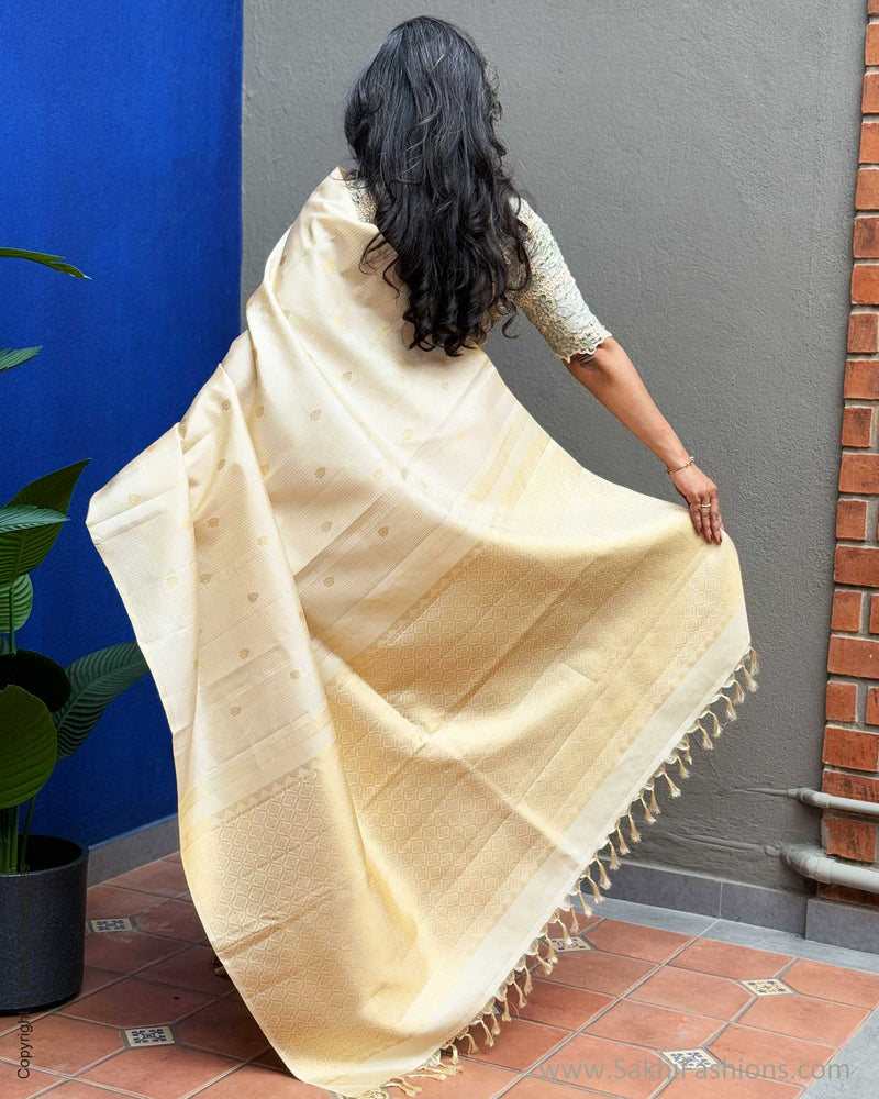 EE-X04812 Cream Kanchi silk sari