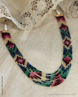 AJ-X09611 Shaded Bead mala