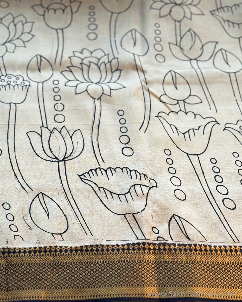 DP-X09434 Lotus Kalamkari Saree