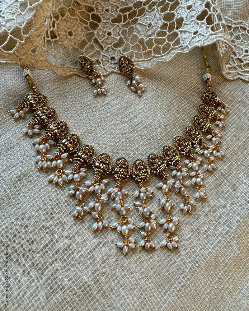 AJ-X10199 Lakshmi Necklace Set