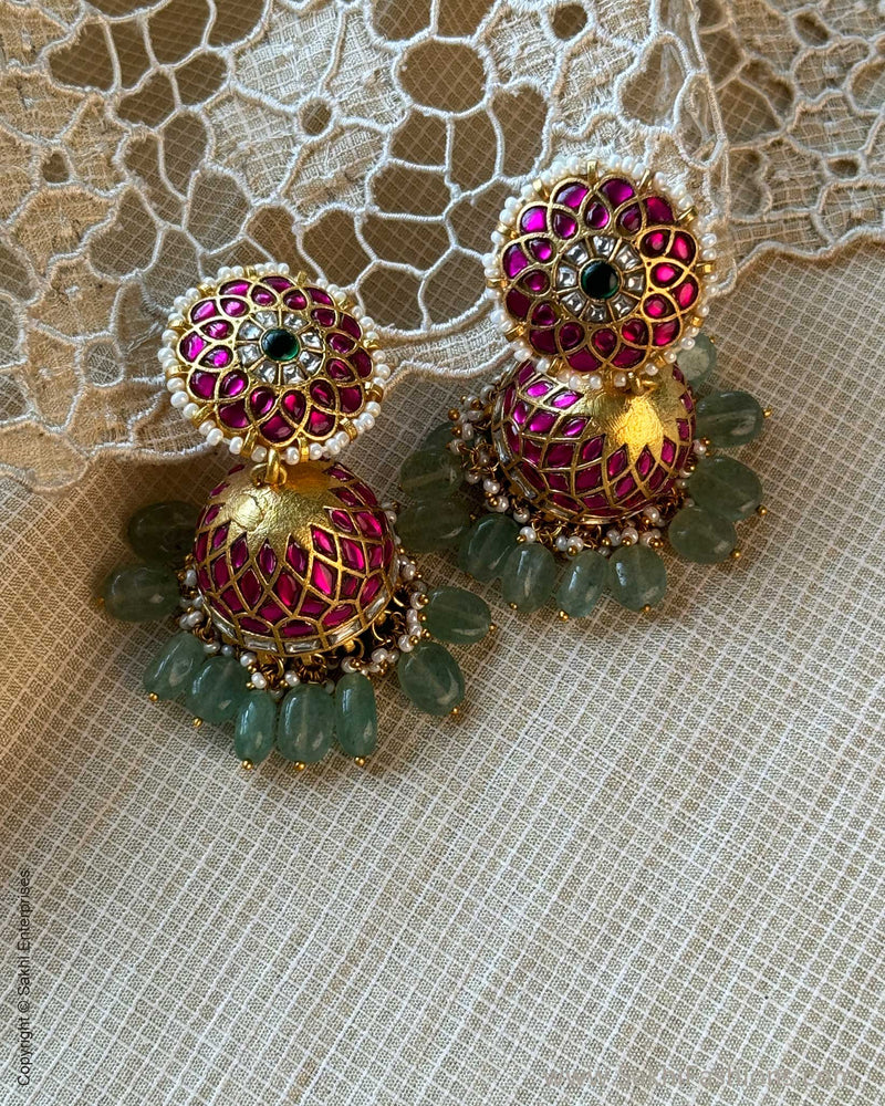 AJ-X10194 Gold Jumka Earring