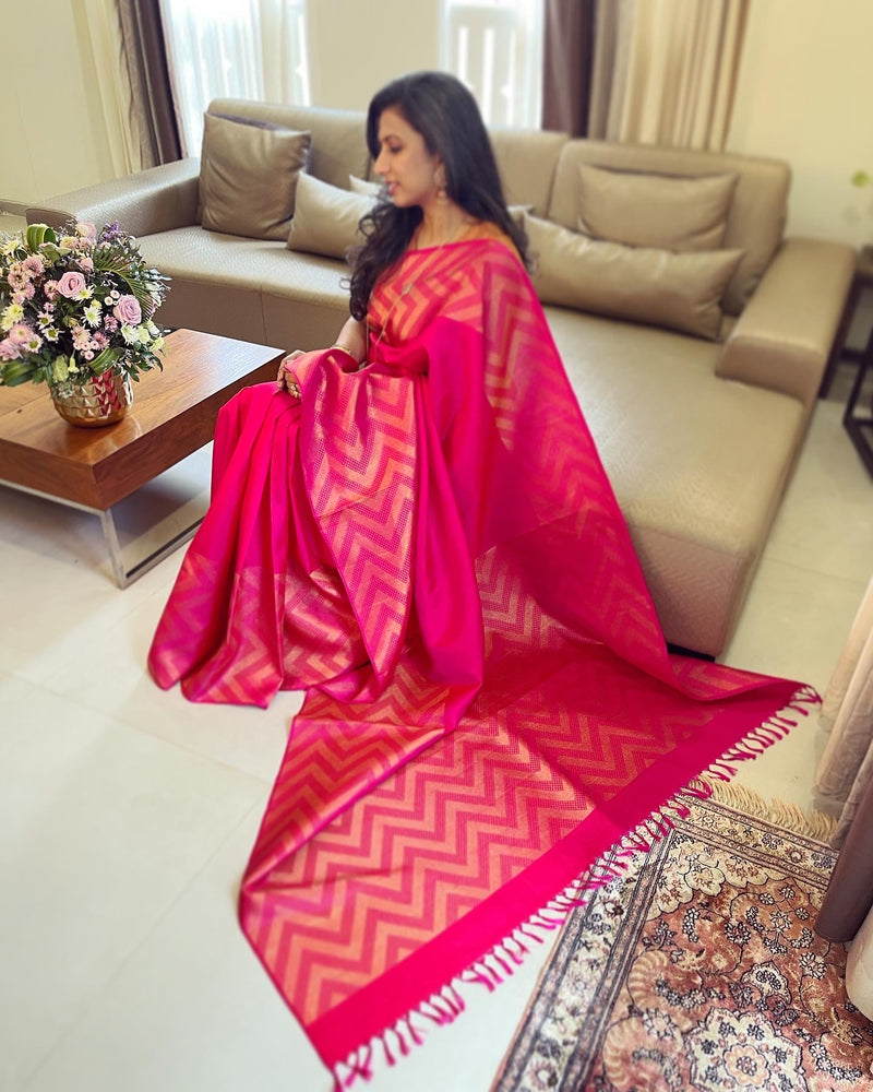 EE-W05129 Rani Pink Kanchi Sari