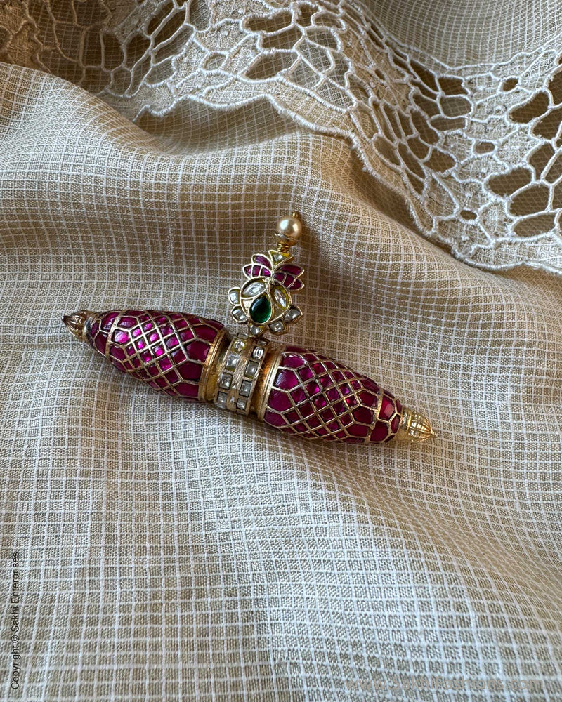 AJ-X13586 Statement Pendant