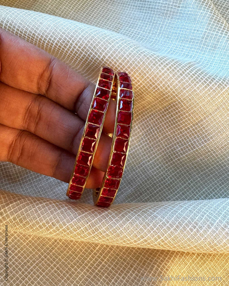 AJ-X15093R Red Green Bangles