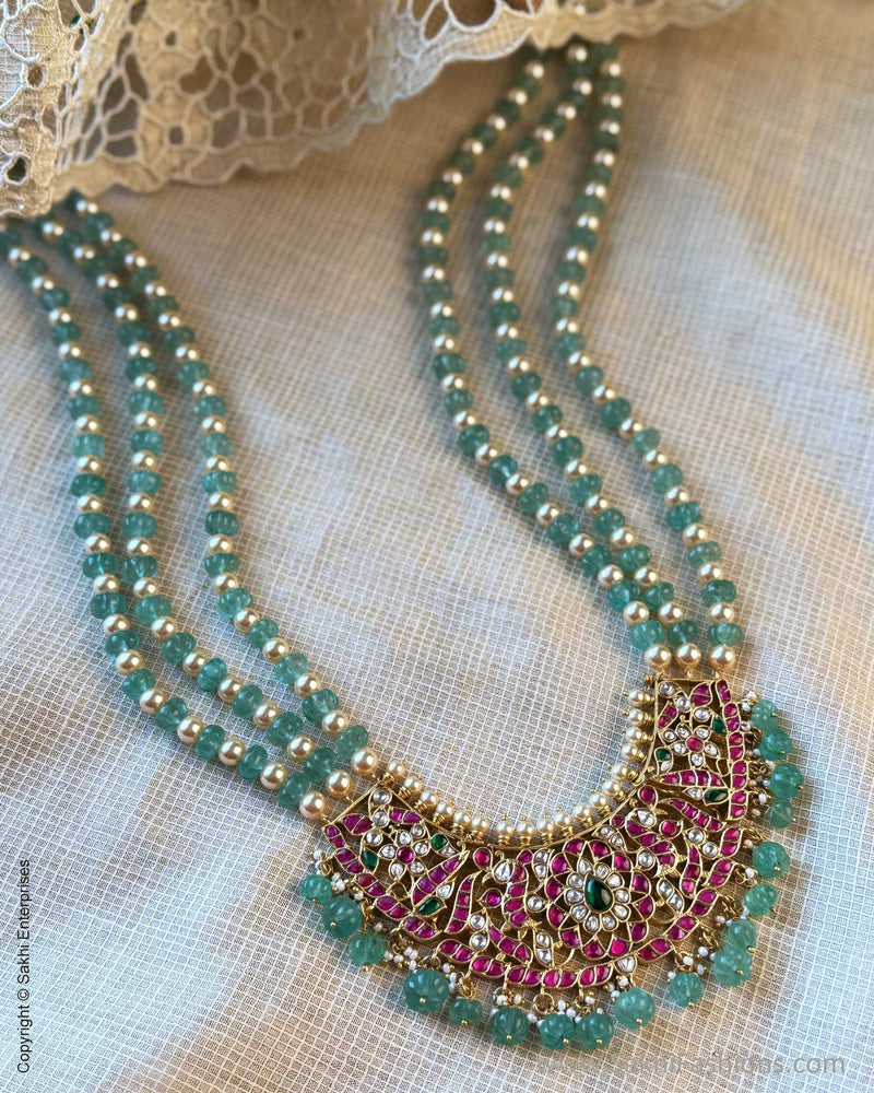 AJ-X15100 Pearl Green Necklace