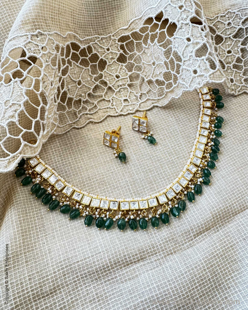 AJ-X15043 Green Kundan Necklace