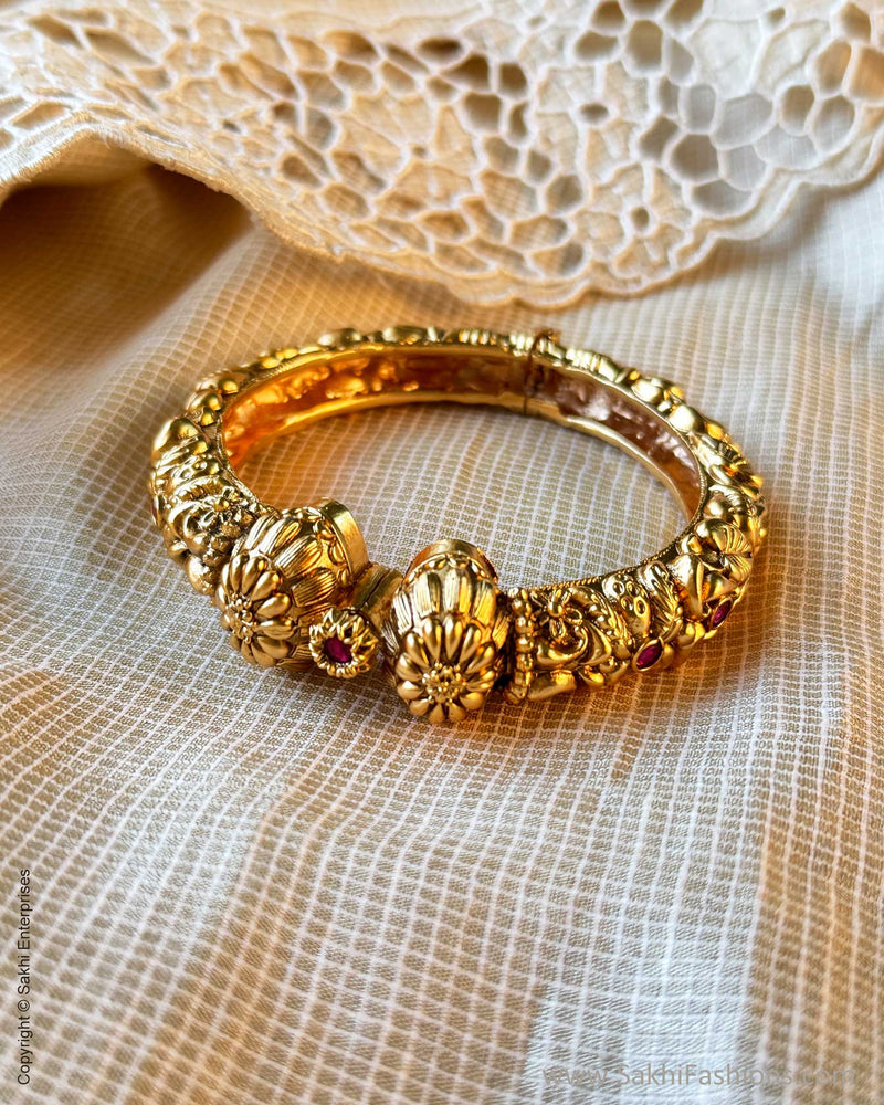 AJ-X15068 Statement Kada