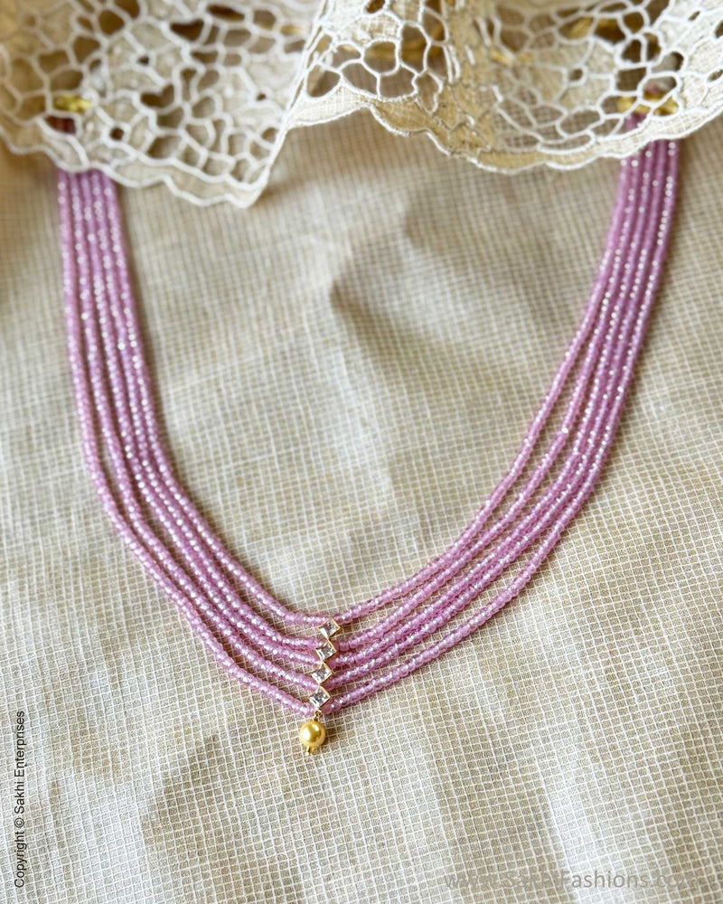 AG-X15272 Gold Pendant Necklace