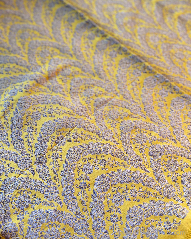 BL-X15912 Yellow Banarsi Blouse