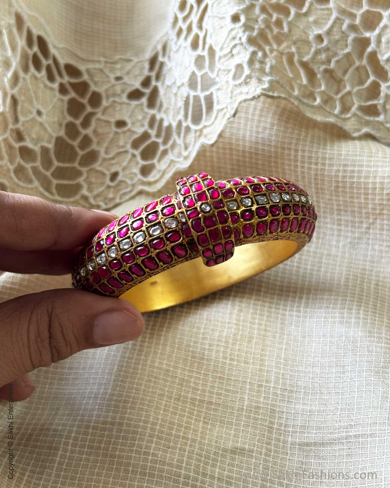 AS-X16711 Silver Gold Bangle