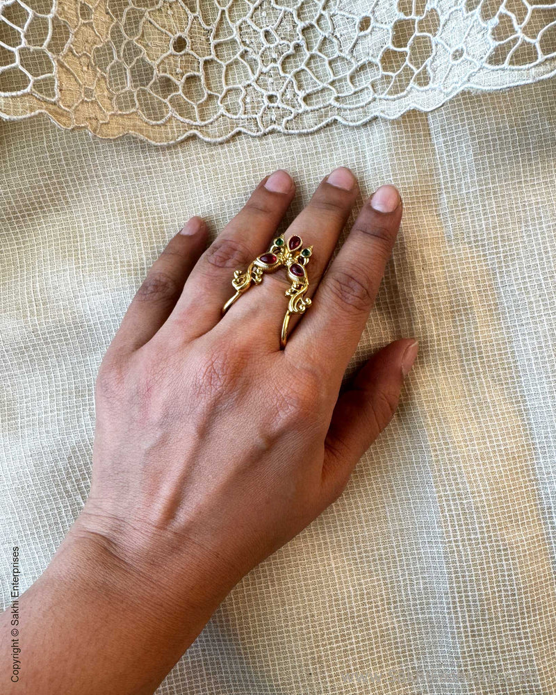 AJ-X17106 Statement Vanki ring