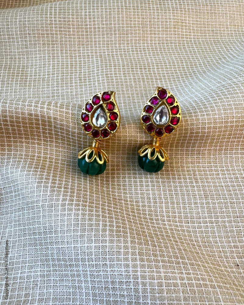 AJ-X17098 Mango Earring