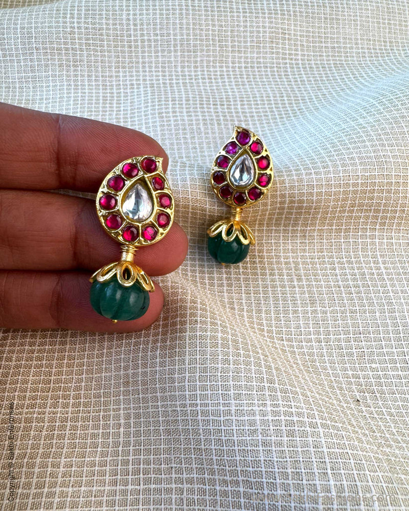 AJ-X17098 Mango Earring
